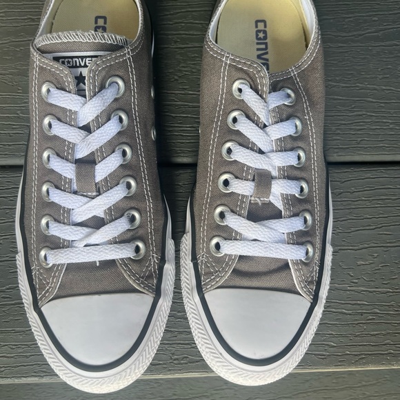 CONVERSE ALL STAR GRAY SNEAKERS  SIZE 7 - Picture 3 of 10